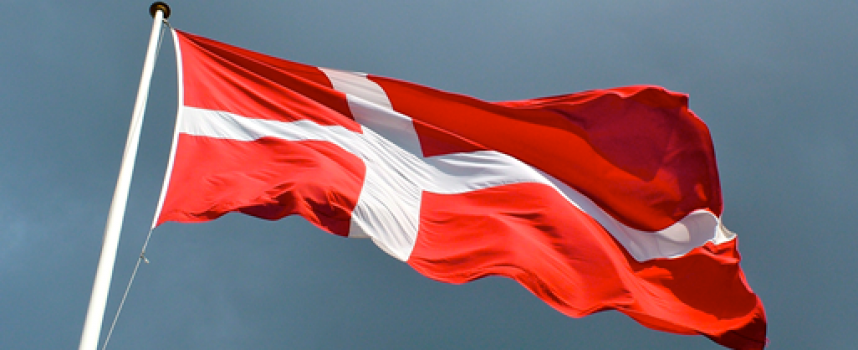 Danskhed stjæles med tryllepinde og fremmed tekstil