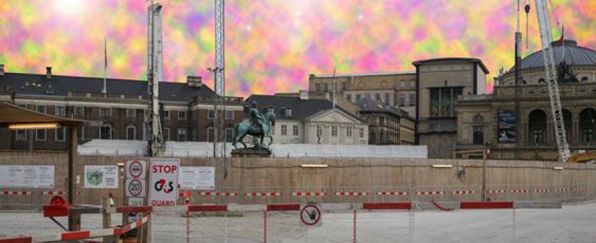 Større københavnsk byggeri færdigt til tiden i surrealistisk parallelunivers