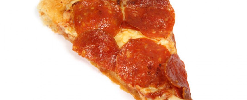 Datingchok: Så kæreste spise pizzarester, der havde stået hele natten på køkkenbordet