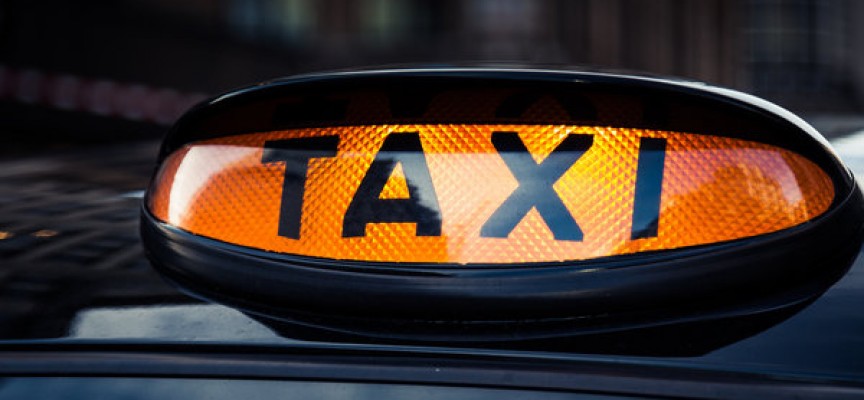 Kystbanesocialister hylder Uber: Endelig er det blevet solidarisk at tage en taxa