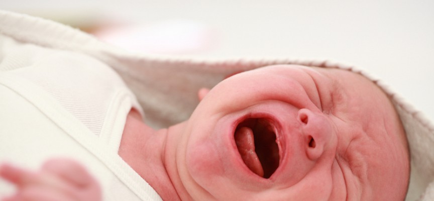 Forsker løser mysterium: Babyer græder på grund af livets eksistentielle tomhed