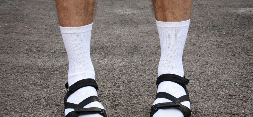 Folketinget vedtager forbud mod sokker i sandaler