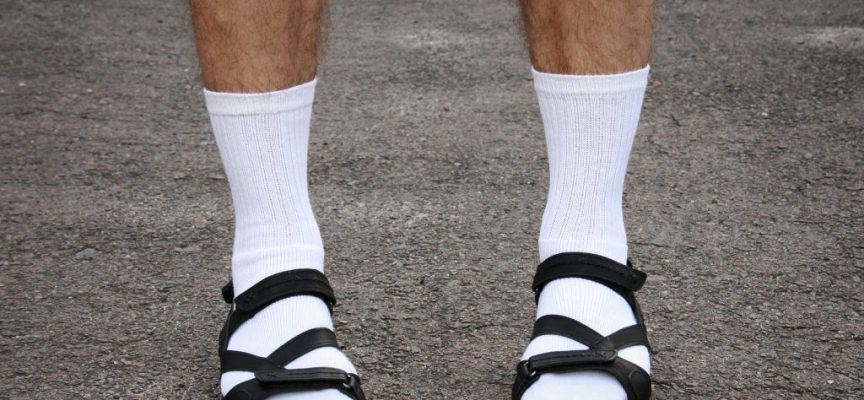 Rokoko Classic: Folketinget vedtager forbud mod sokker i sandaler
