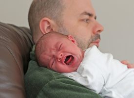 Breaking: Nybagt mor gav far ret i noget med baby