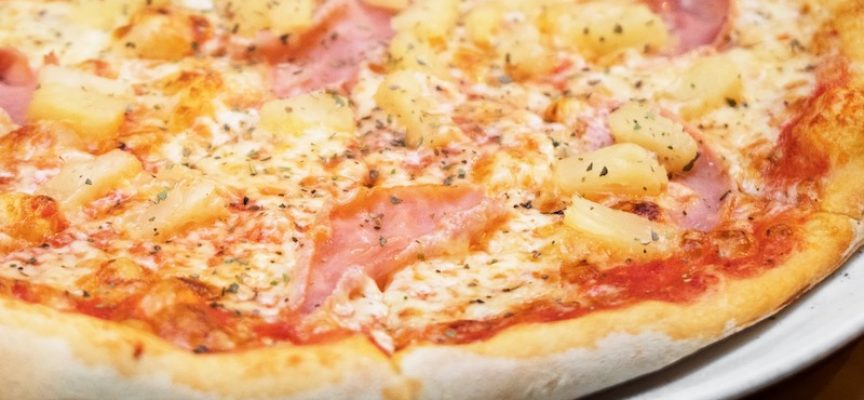 Svensk teenager advarer mod ananas på pizza