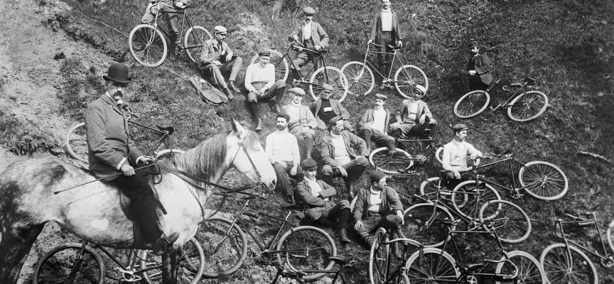 København drukner i cykler (fra arkivet, 1902)