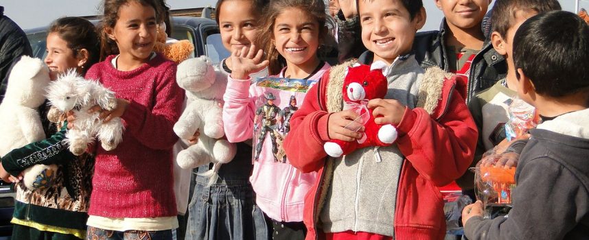 Syrien-børn jubler: Vi har reddet Jeppe Kofods karriere